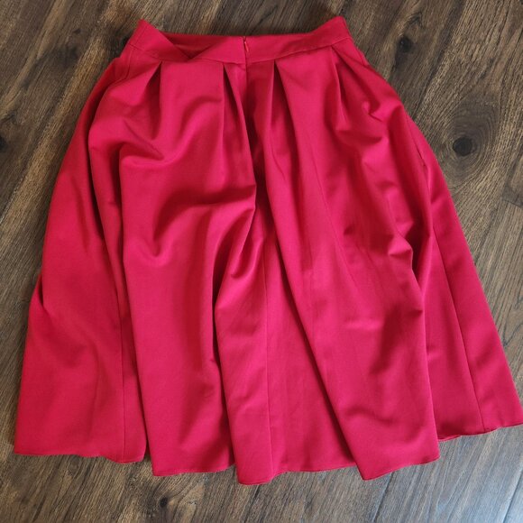 Pretty Red A-Line Pleated Skirt - Full, Feminine, Perfect for Spring and Summer! - Picture 2 of 2
